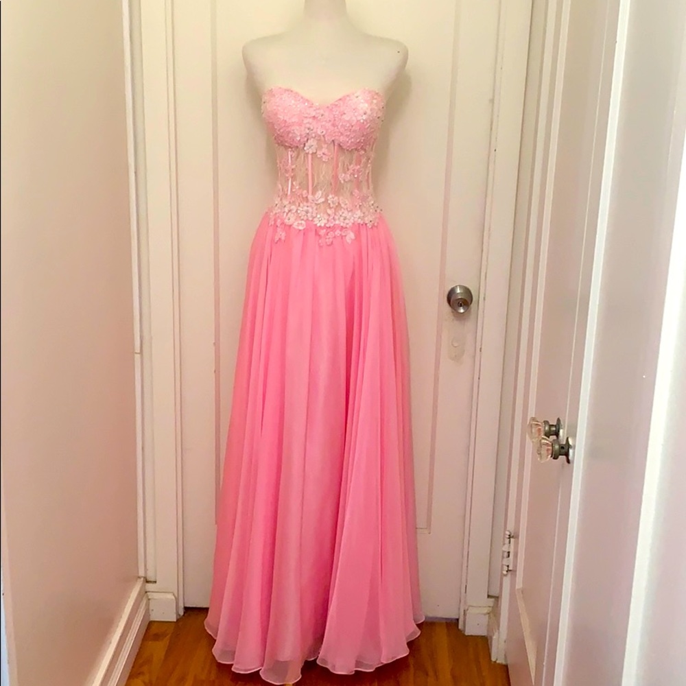 ❤️ Tony Bowls Le Gala Pink Gown